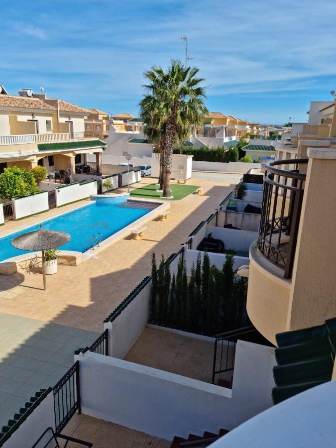 Agradable Adosado Con Piscina Villa Ciudad Quesada Exterior foto