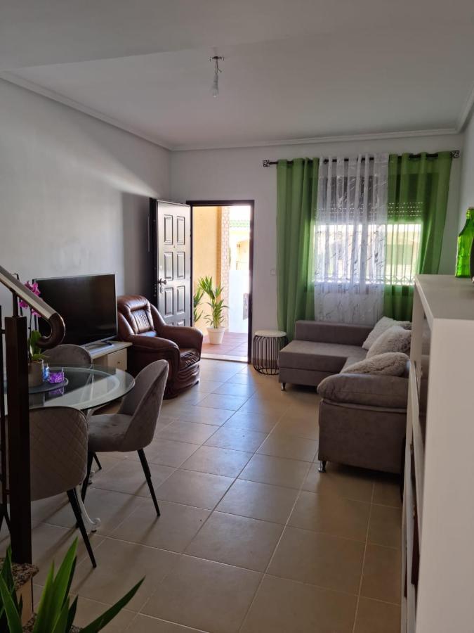 Agradable Adosado Con Piscina Villa Ciudad Quesada Exterior foto