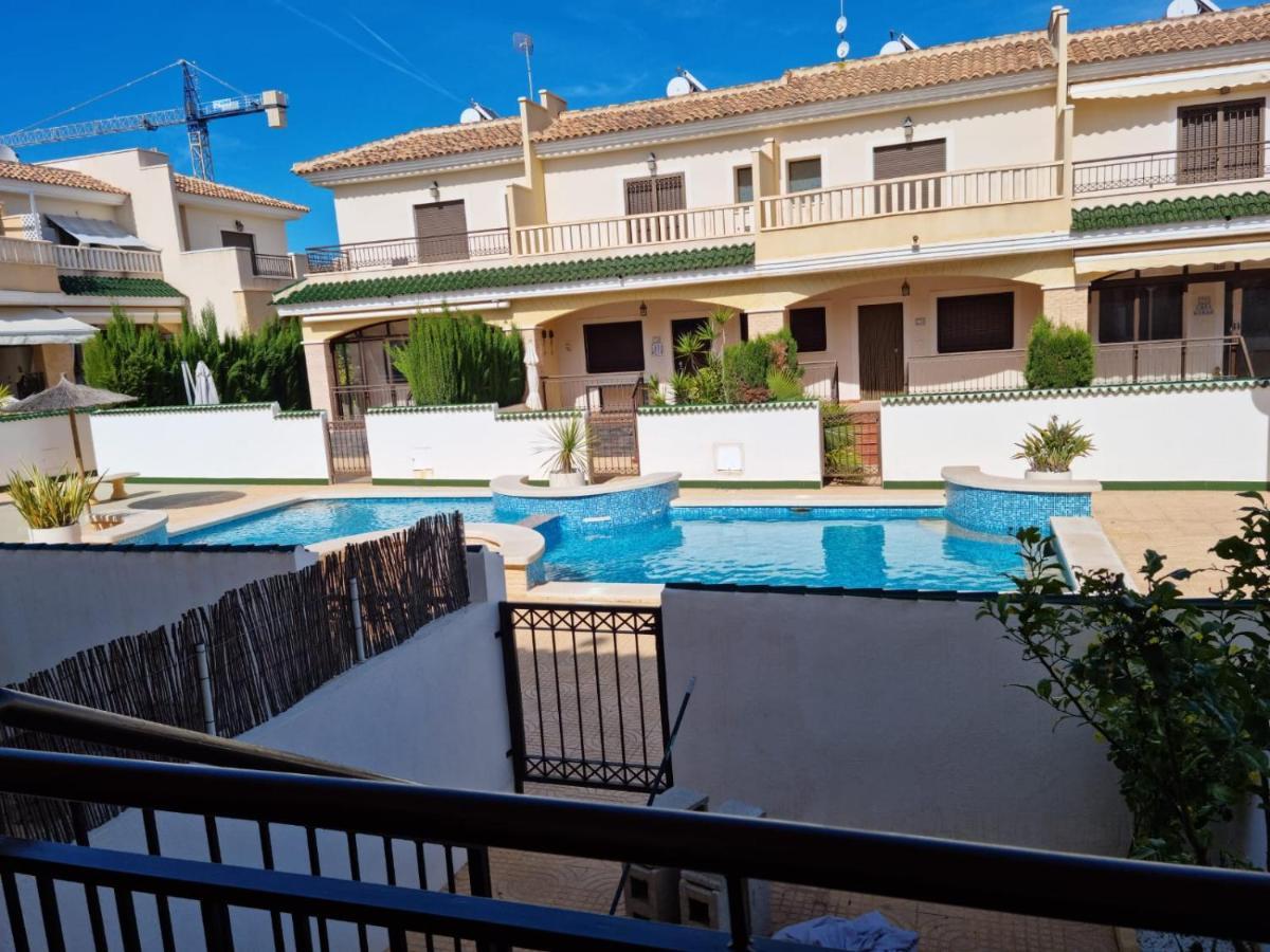 Agradable Adosado Con Piscina Villa Ciudad Quesada Exterior foto
